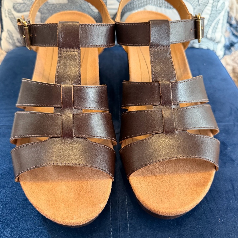 Vionic Dark Brown Wedge Sandals - Picture 5 of 7